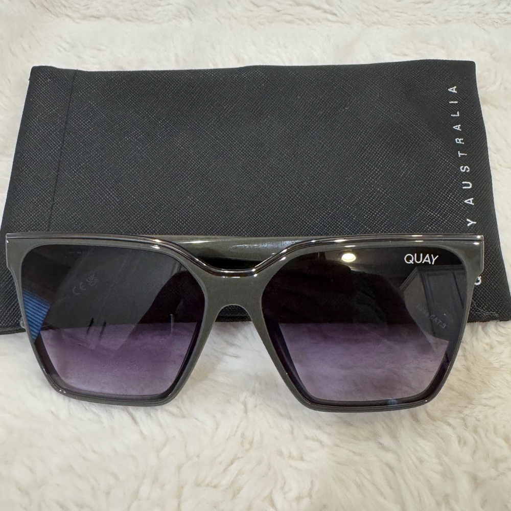 Quay Gray Gradient Sunglasses